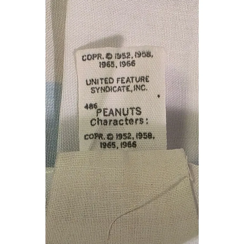 VTG Charlie Brown Pillowcase (1) Snoopy Lucy‎ Peanuts Flying Kites Standard